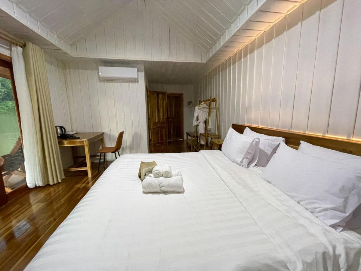 Nongkhiaw The Float House Hotell Exteriör bild