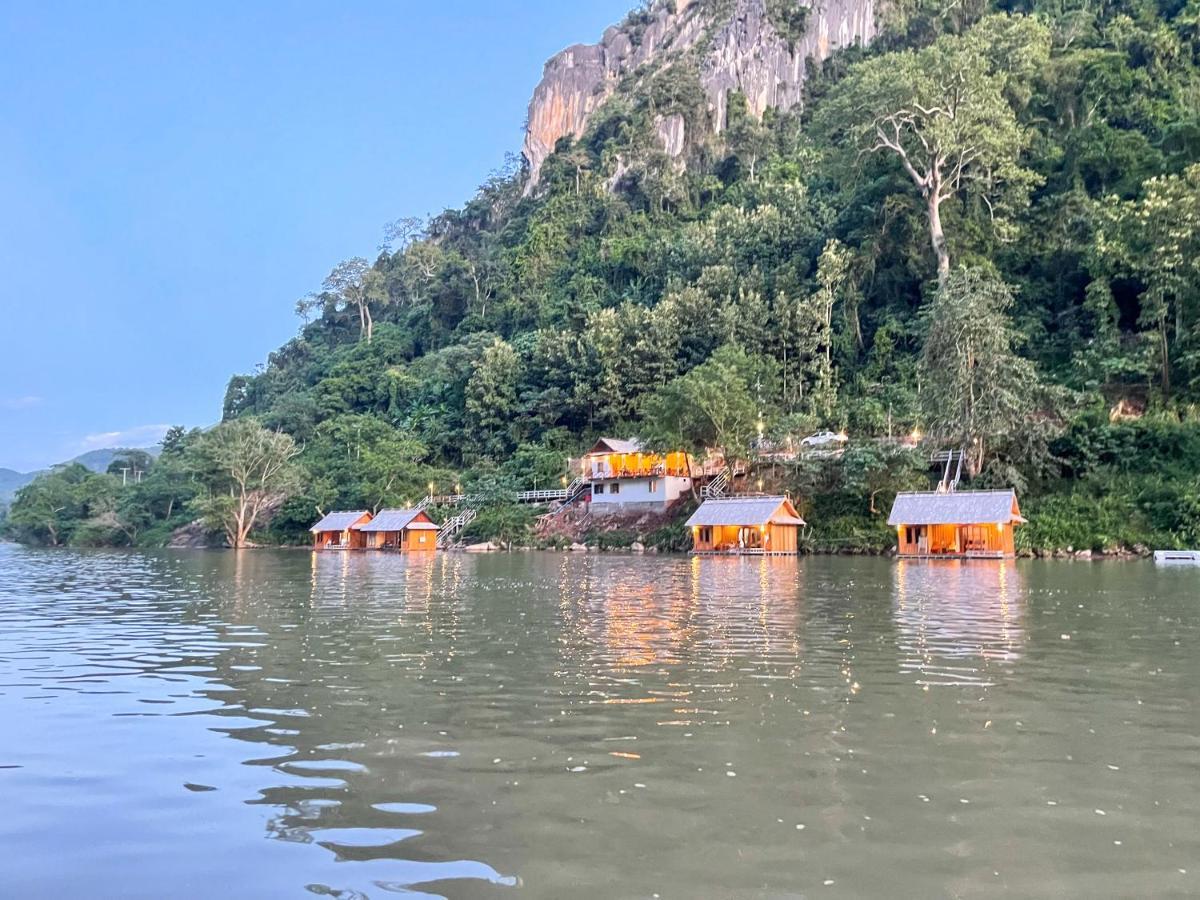 Nongkhiaw The Float House Hotell Exteriör bild