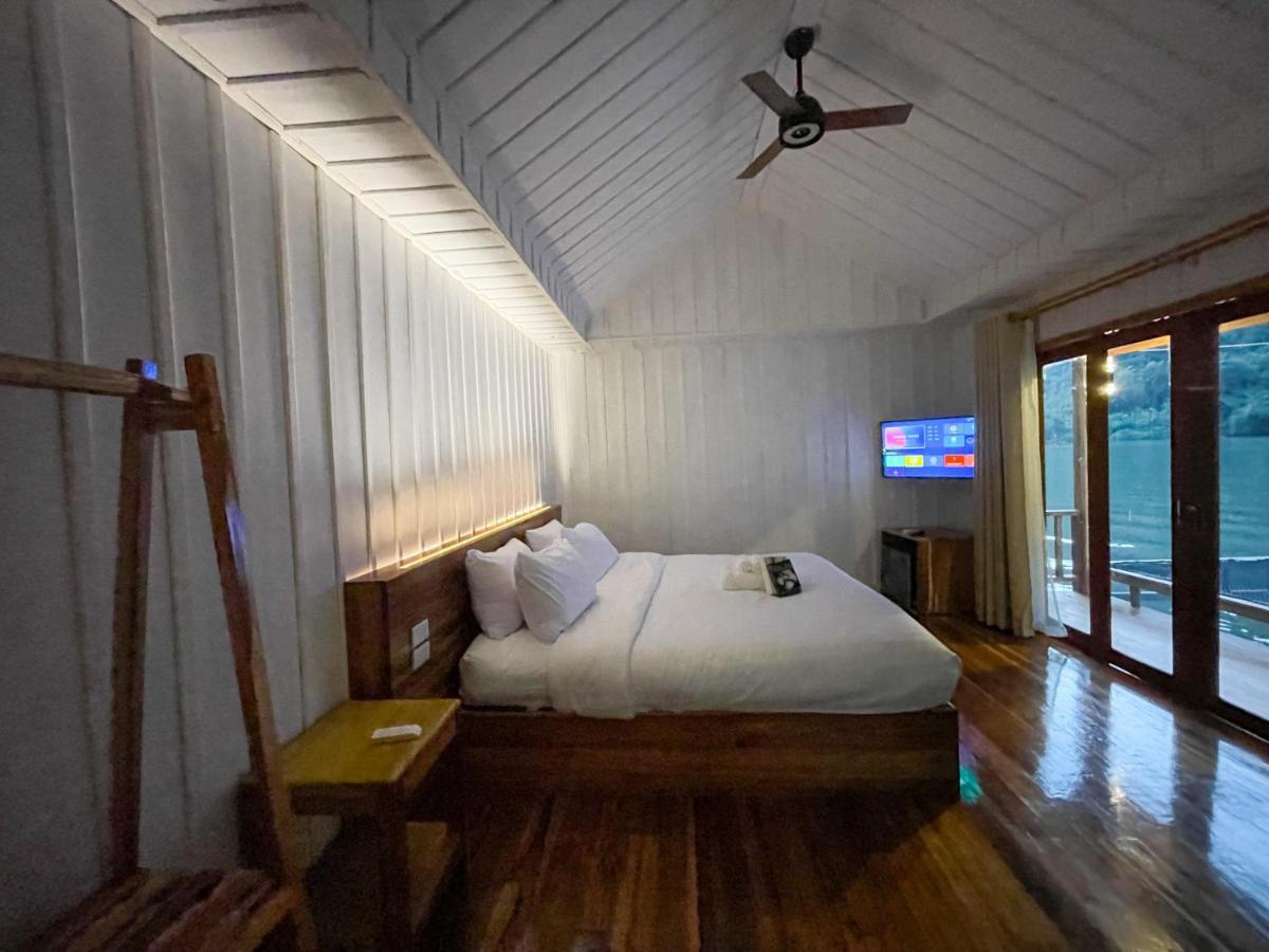 Nongkhiaw The Float House Hotell Exteriör bild
