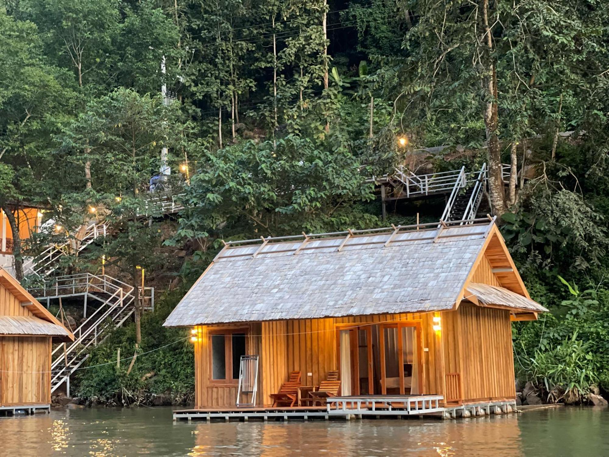 Nongkhiaw The Float House Hotell Exteriör bild