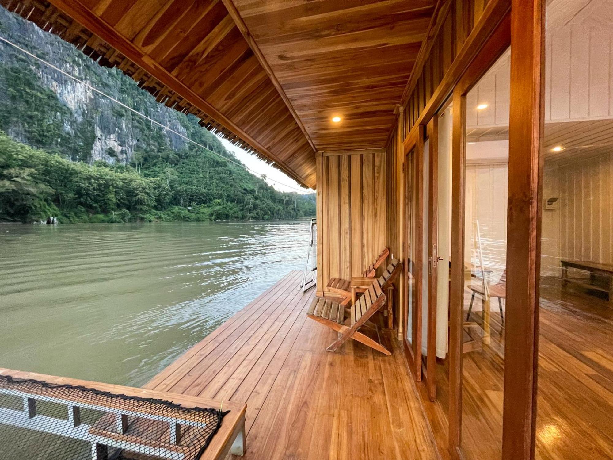 Nongkhiaw The Float House Hotell Exteriör bild