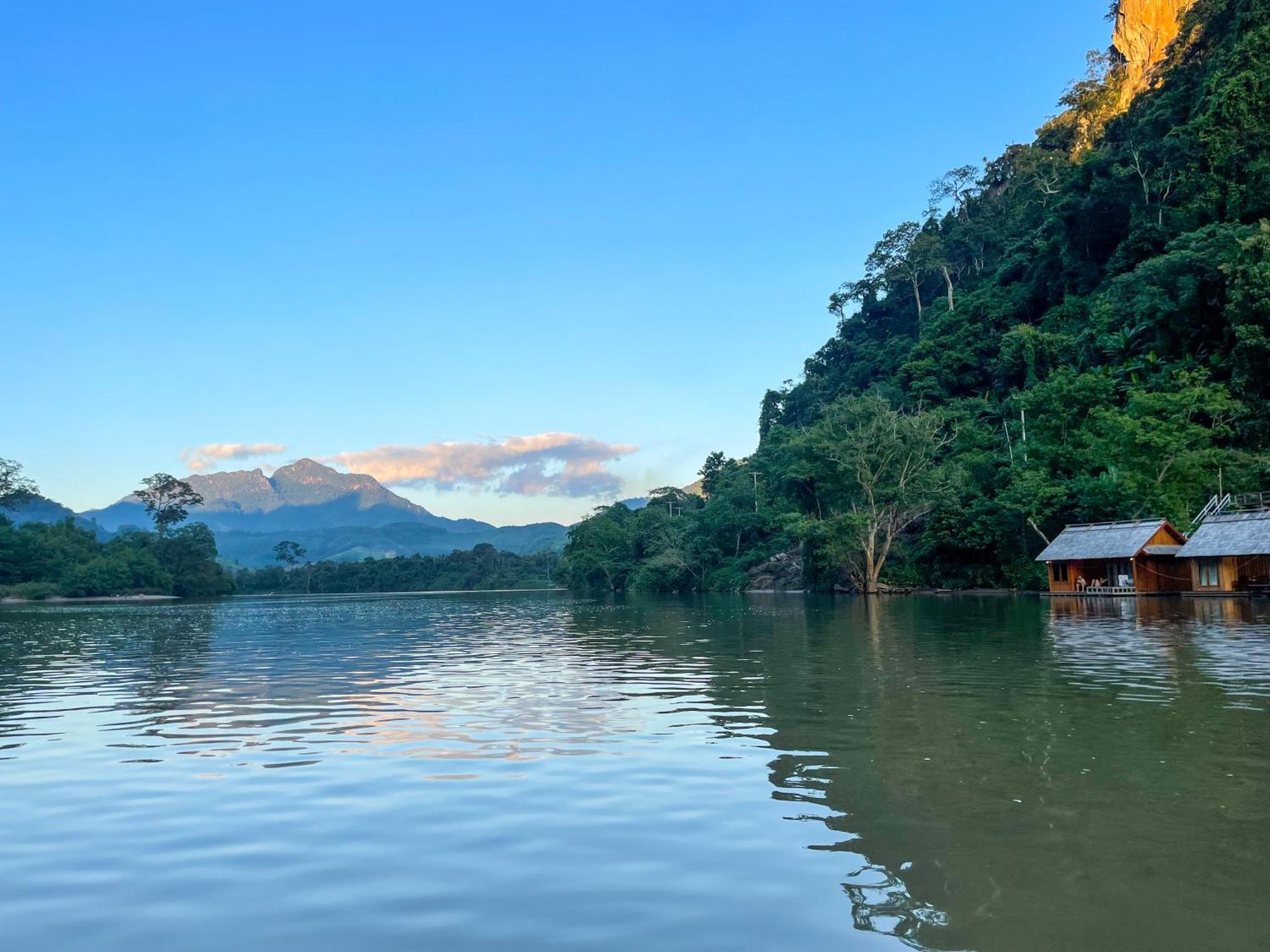 Nongkhiaw The Float House Hotell Exteriör bild