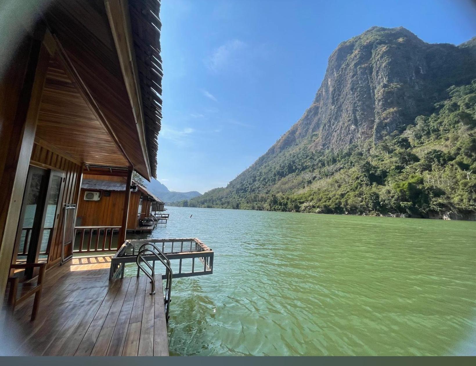 Nongkhiaw The Float House Hotell Exteriör bild